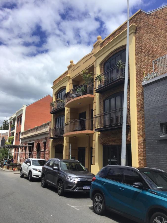 West End Apartments Fremantle Esterno foto